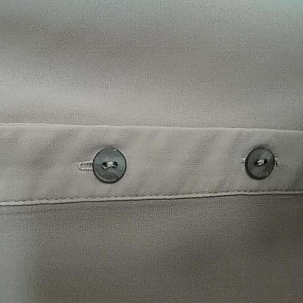 Blouse - Picture 2 of 4